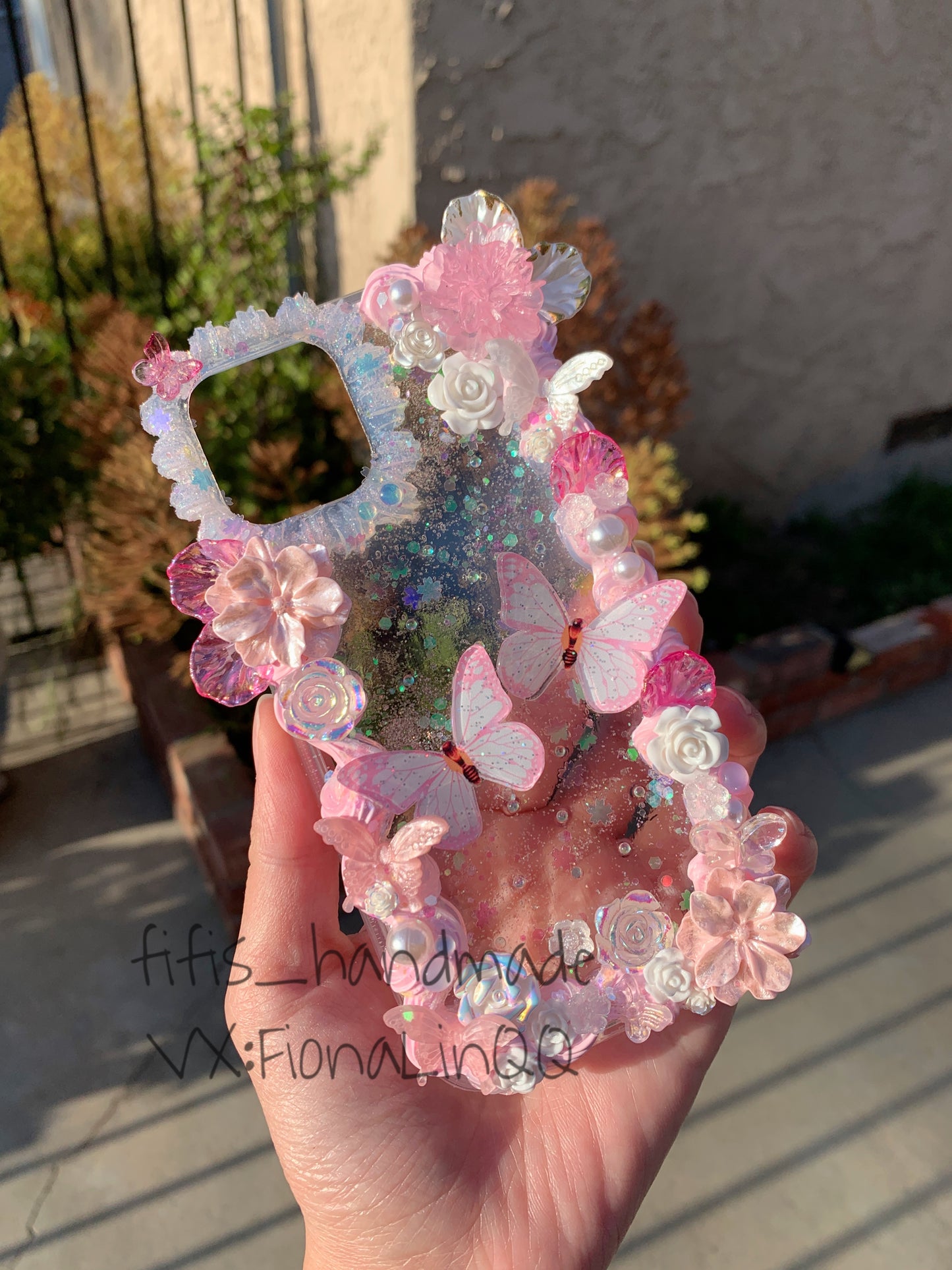 Butterfly Custom Decoden phone case, whipped cream phone case, golden flowers angle case Simple style, flower butterfly