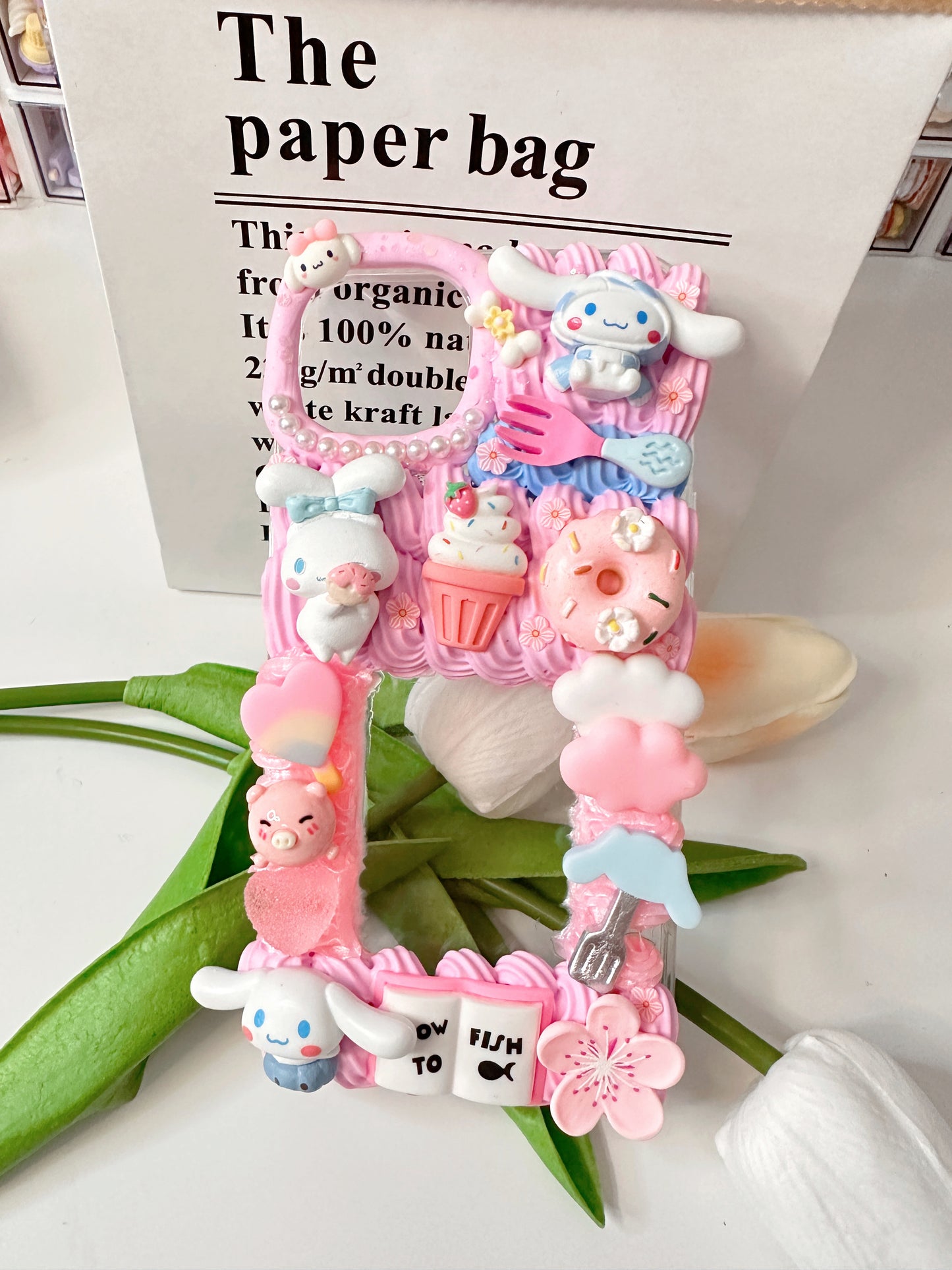 Themed Pink Rabbits Custom Decoden Phone Cases, whipped cream phone cases, Personalized Case, can put photo inside,decoden case,decoden charms,Put your favorite idol's picture