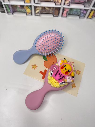 Custom Decoden Hair brush, whipped cream Hair brush, Women Vintage decor mini Hair bursh,cute brush, decoden compact brush kids without LACE